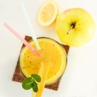 Quick And Easy: Mango And Apple Smoothie