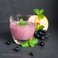 Quick & Easy : Grapes & Apple Smoothie